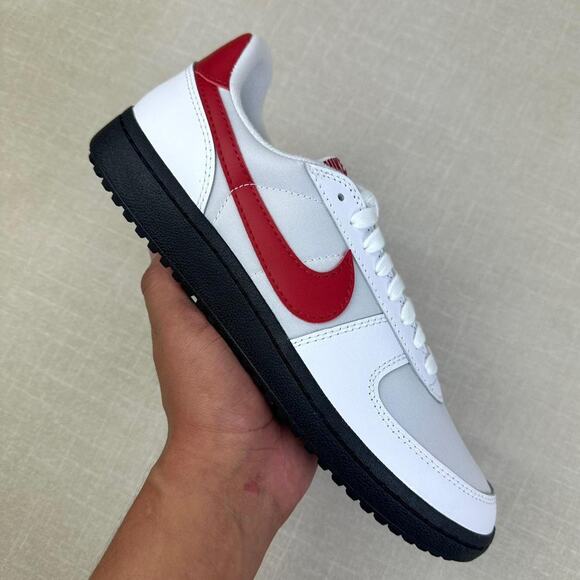 ♥️ Nike Field General 82 "White Varsity Red" 9M - Picture 1 of 5